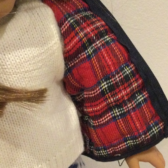 Winter Doll outfit by Pottery Barn Kids - Picture 5 of 6
